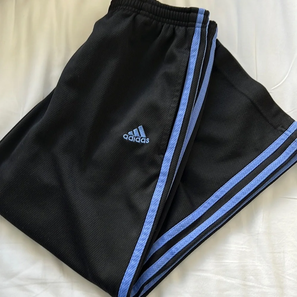 Adidas crop sweat pants